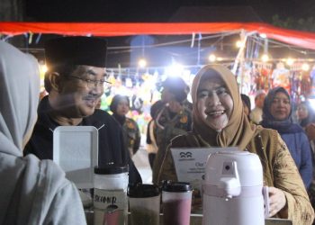 Bupati Anwar Sadat Ajak Masyarakat Cintai Produk Lokal Lewat Bazar UMKM