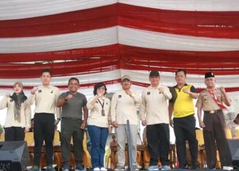 Pimpin Apel dan Gotong Royong Serentak Pramuka, Bupati Anwar Sadat Ajak Generasi Muda Wujudkan Dasa Darma Melalui Aksi Nyata Peduli Lingkungan