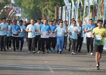 Ribuan Pelari Padati Telanaipura: Gubernur Al Haris, Polda Jambi, Bupati/Wali Kota Lepas Flag Off Presisi Merdeka Run 2026