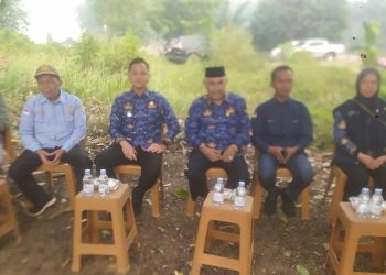 Wabup Sarolangun Gerry Trisatwika Hadiri Panen Raya Cabai Merah Keriting di Pelawan Jaya