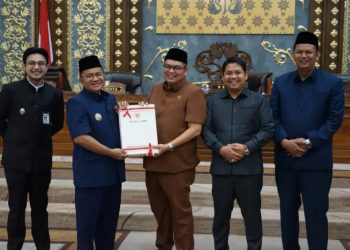 DPRD Kota Jambi Bahas Perubahan APBD 2026, Pendapatan Naik Rp23,4 Miliar, Belanja Tembus Rp1,97 Triliun